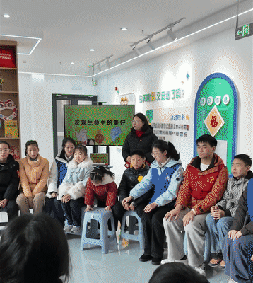 代表委员在身边|同频共振 顺应新需求新期盼 代表委员在身边|同频共振 顺应新需求新期盼