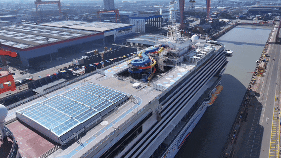 新城市志|巨轮出坞,邮轮经济渐成消费新热点