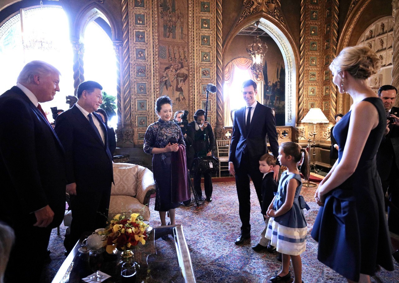 习近平同特朗普开始举行中美元首会晤