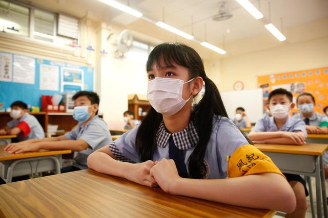 香港一所小学不平凡的升旗礼