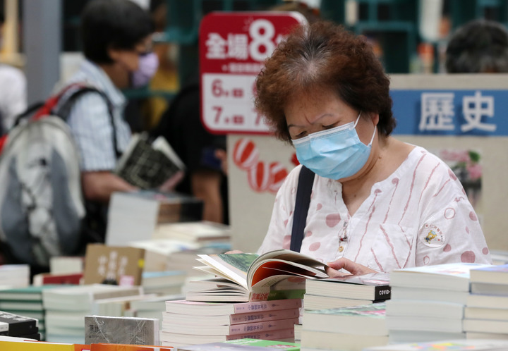 从香港书展感受港人家国情怀