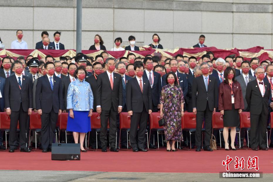 香港特区政府举行国庆升旗仪式