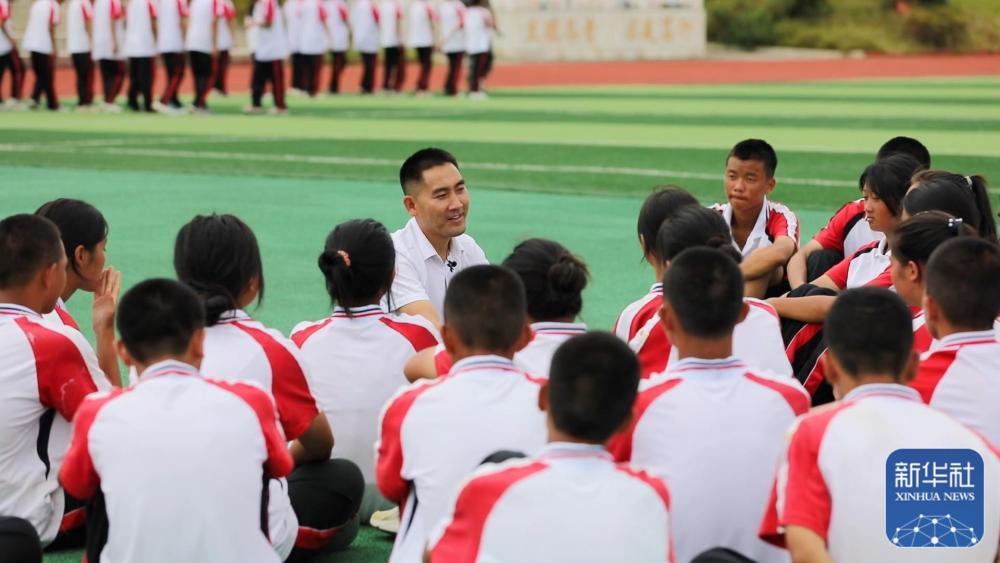 二十大代表风采 | 刘秀祥：激发山乡学子的奋斗动力