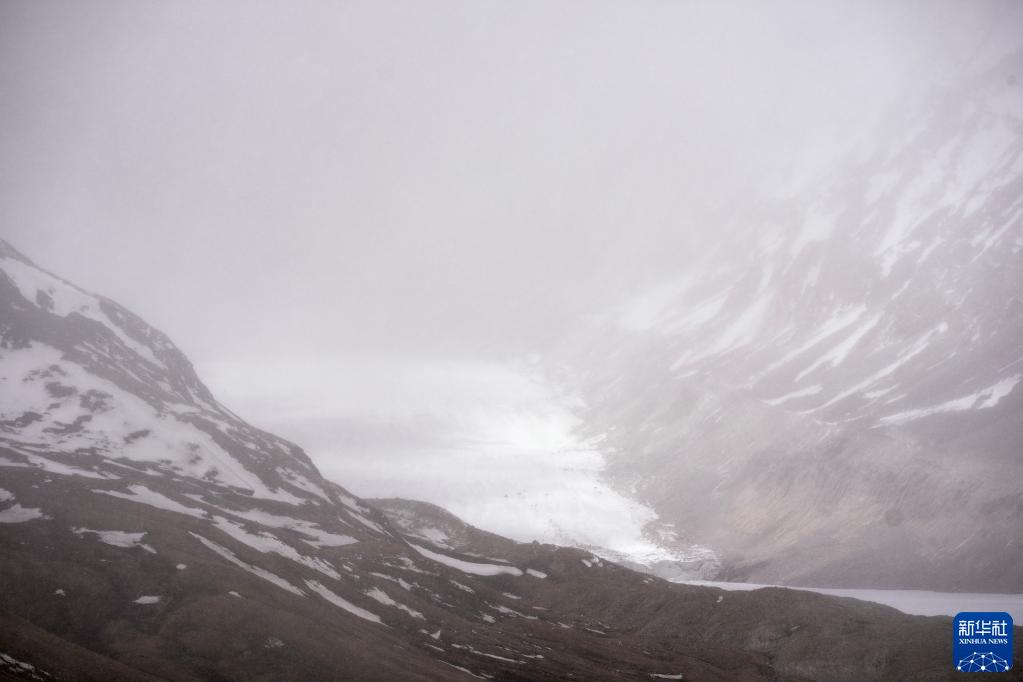 国道之行 从雪山奔向大海丨风雪雅江源