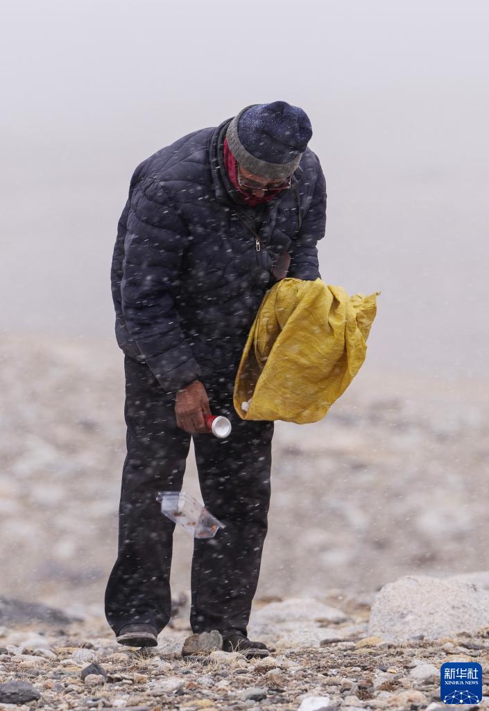 国道之行 从雪山奔向大海丨风雪雅江源