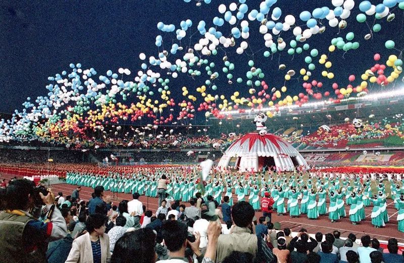 潮涌东方｜亚运歌曲串烧！3首歌穿越33年