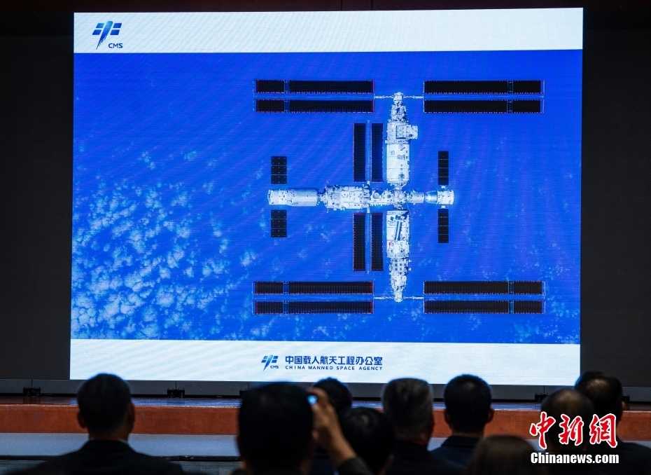 载人航天工程代表团在香港举行媒体见面会