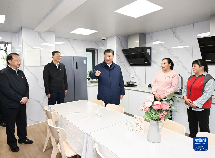 习近平在上海考察 返京途中在江苏盐城考察