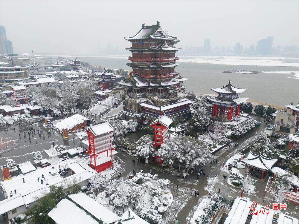 【新春走基层】寻“鉴”年味丨图刊：你好，我的家乡