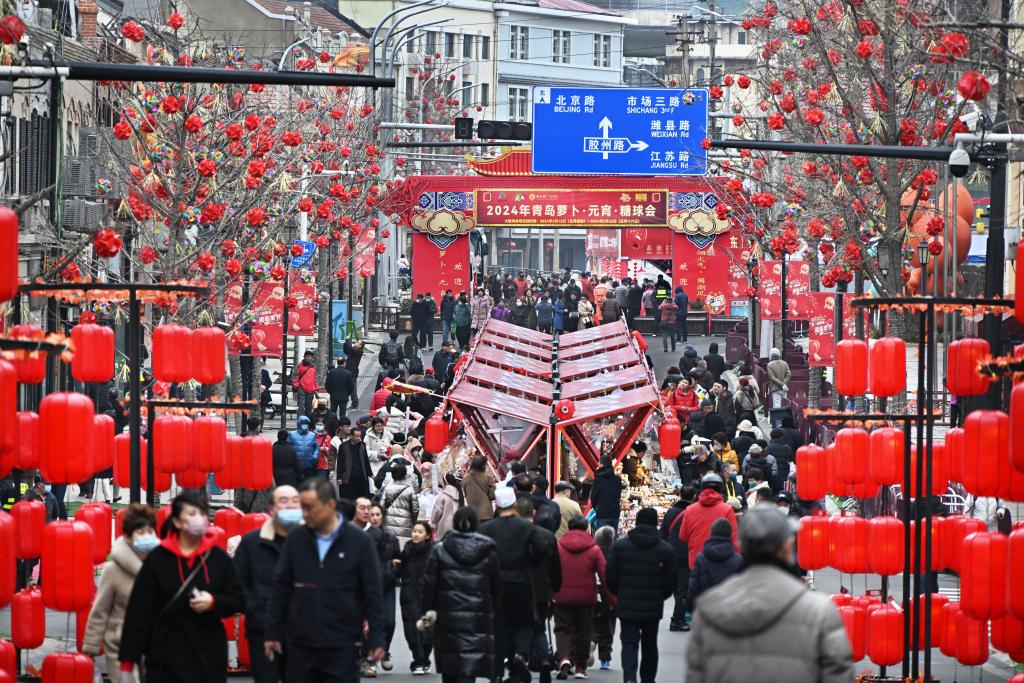 述评：中国经济破浪前行的力量和底气