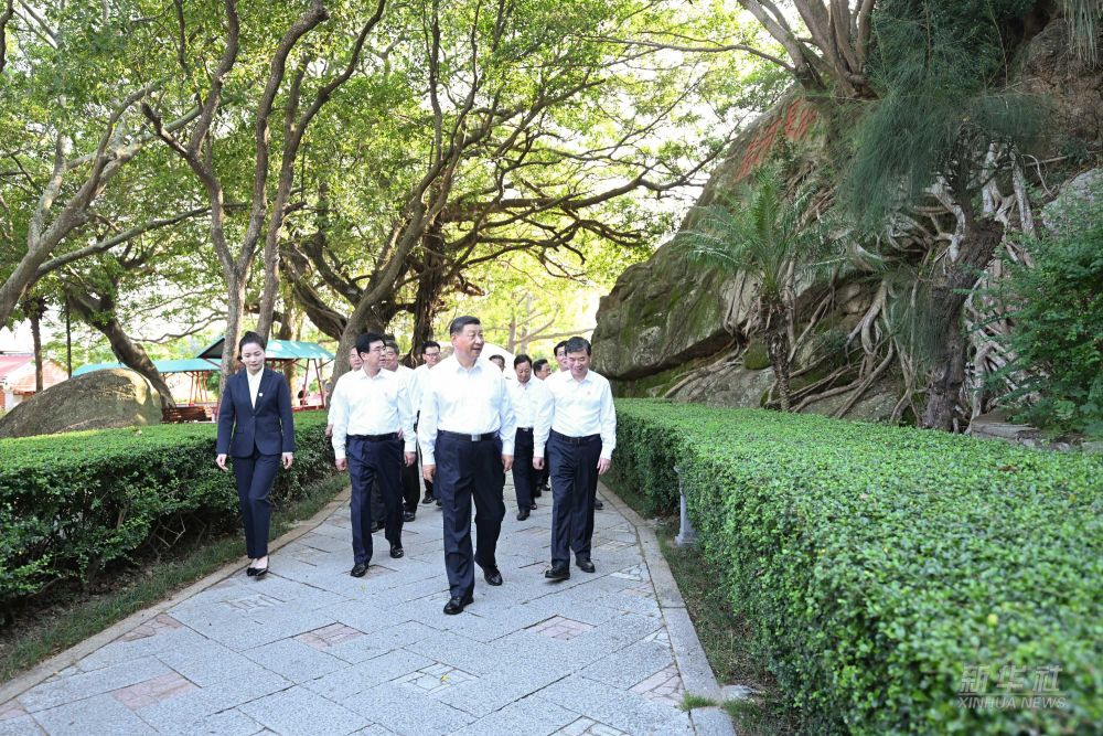 习近平在福建漳州市考察调研