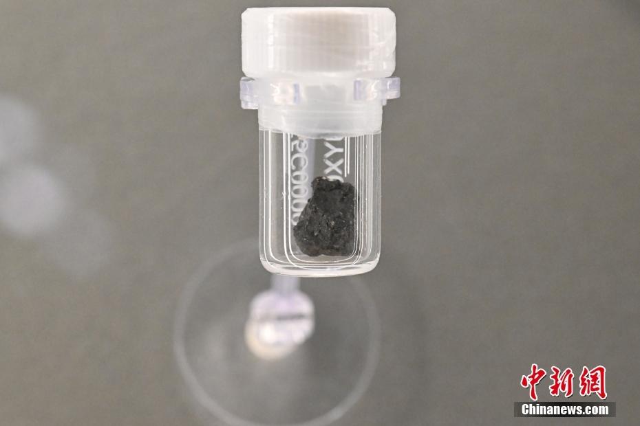 “九天揽月——中国探月工程20年”展览在中国国家博物馆举办