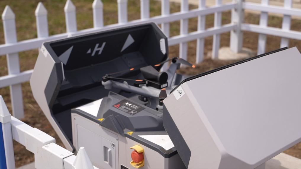 新华视点丨致敬劳动者 平凡岗位上的光芒万丈