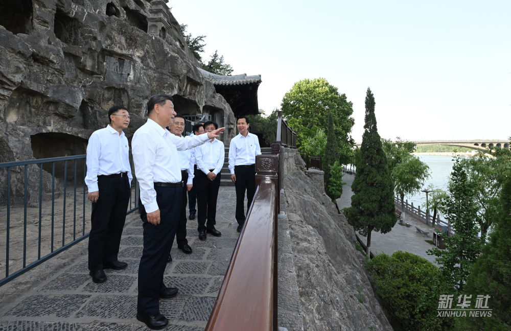 习近平在河南洛阳市考察调研