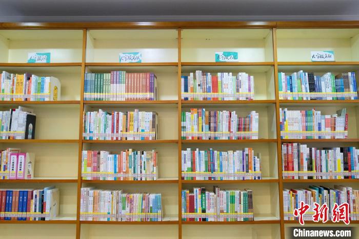 杭州打造“银龄友好”阅读空间