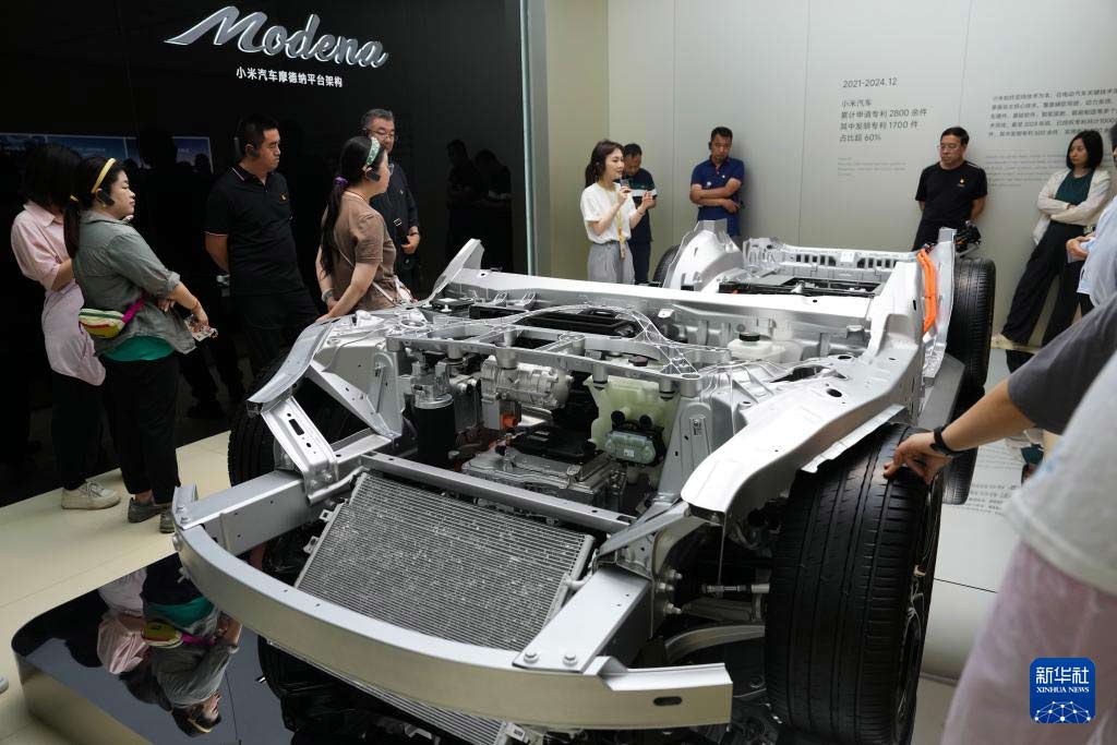 活力中国调研行丨76秒,下线一辆车!——在小米汽车工厂感悟分秒间的创新力 活力中国调研行丨76秒,下线一辆车!——在小米汽车工厂感悟分秒间的创新力