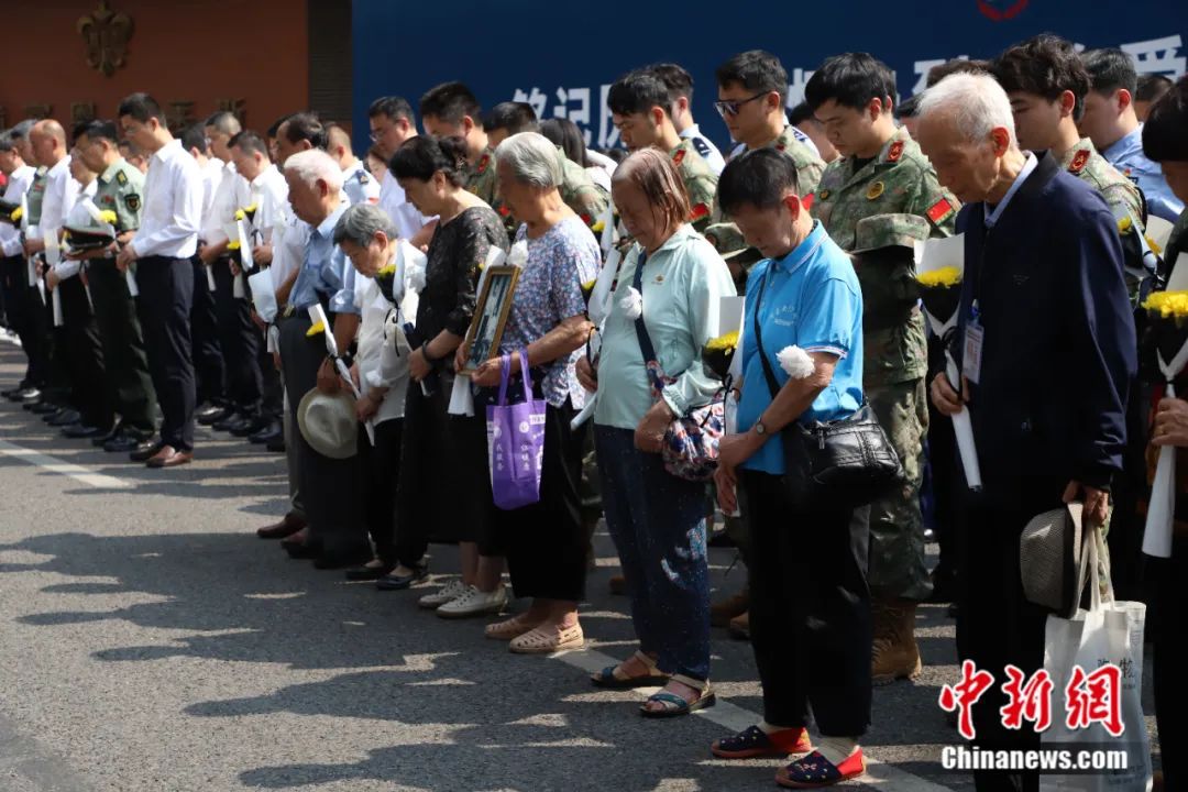 重走抗战路，一定要去一趟重庆大轰炸惨案遗址！