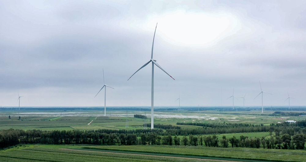 决胜“十四五” 打好收官战|吉林:追“风”逐“电”激发转型升级新脉动 决胜“十四五” 打好收官战|吉林:追“风”逐“电”激发转型升级新脉动