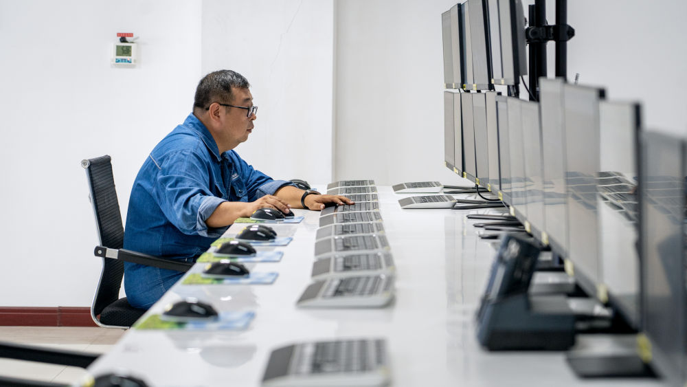 决胜“十四五” 打好收官战|吉林:追“风”逐“电”激发转型升级新脉动 决胜“十四五” 打好收官战|吉林:追“风”逐“电”激发转型升级新脉动