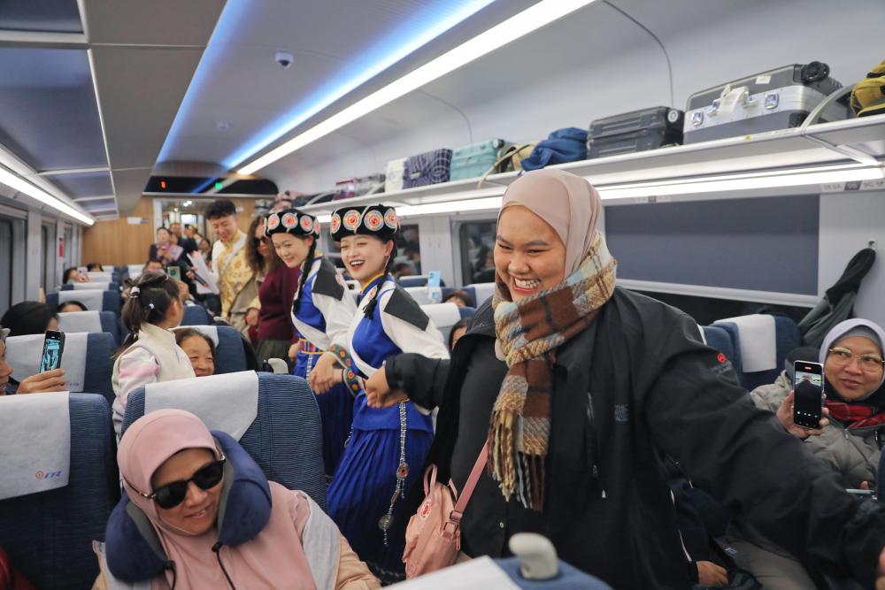 十五五规划@你｜一条“云岭天路”串起的幸福密码