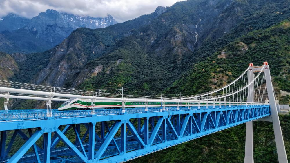 十五五规划@你｜一条“云岭天路”串起的幸福密码