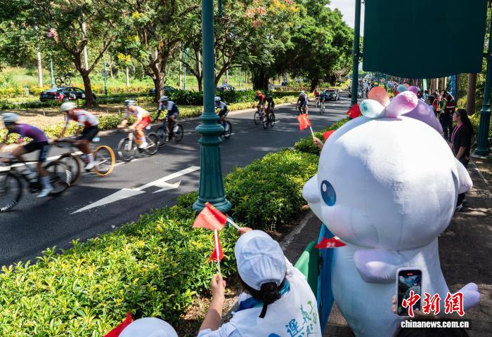 “硬联通”叠加“软联通” 香港参与大湾区建设向“心”而行
