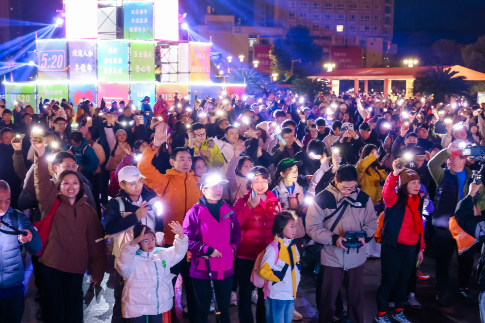 消费与体验双提升 重庆“假日经济”活力持续释放