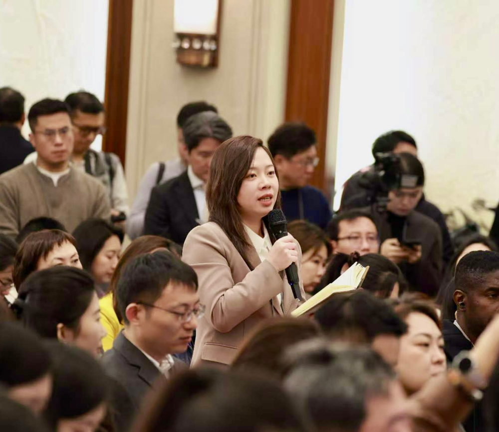 娄勤俭答光明日报记者问：依法履行监督职责 发挥代表作用践行全过程人民民主
