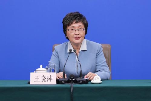 人社部部长王晓萍:促进重点群体就业,用政策服务力度提升民生保障温度 人社部部长王晓萍:促进重点群体就业,用政策服务力度提升民生保障温度