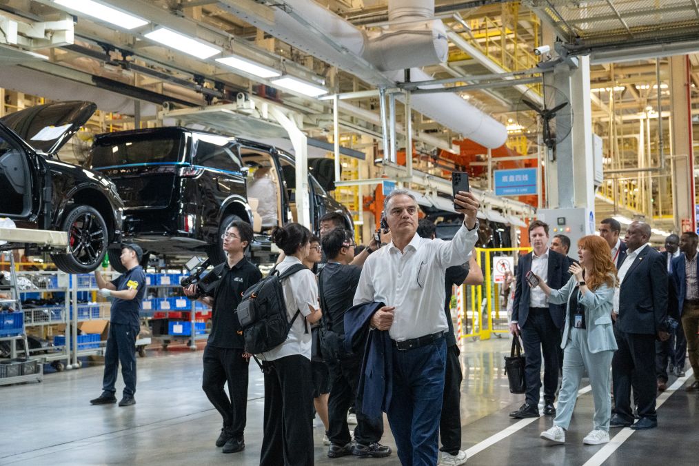 多国外交官和国际智库专家在湖北感受中国魅力