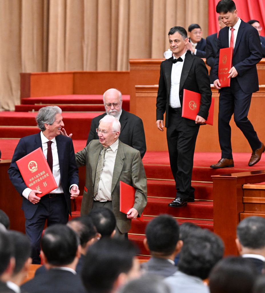 国家科学技术奖励大会两院院士大会中国科协第十一次全国代表大会在北京召开