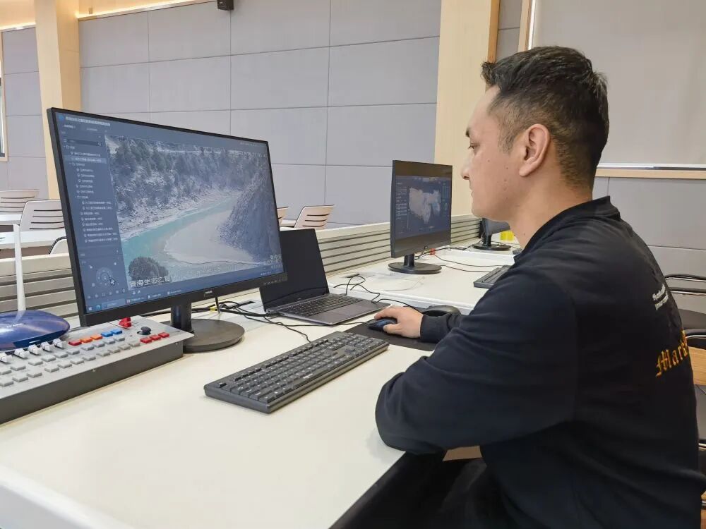这条路,他已走了近7年……