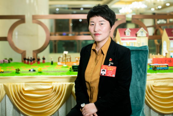 【笃行不怠 不负人民】音频海报丨王杜娟代表：坚持技术创新，努力掌控技术话语权