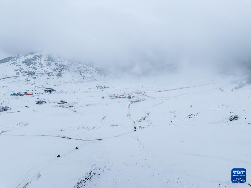 美丽中国丨重庆巫溪：雪漫群山