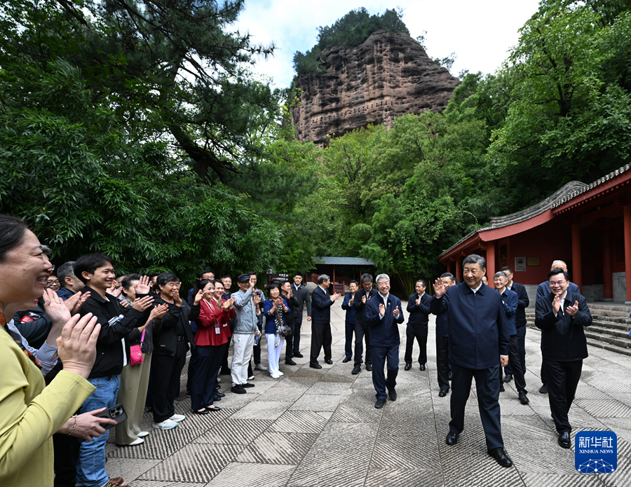 习近平在甘肃考察