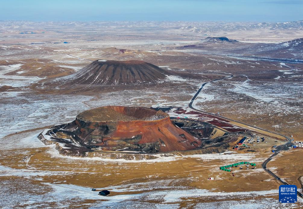 冬日乌兰哈达火山群