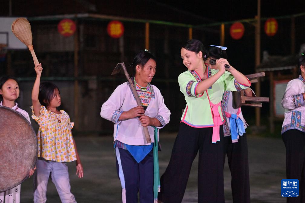 粤桂协作助深山苗寨文化振兴