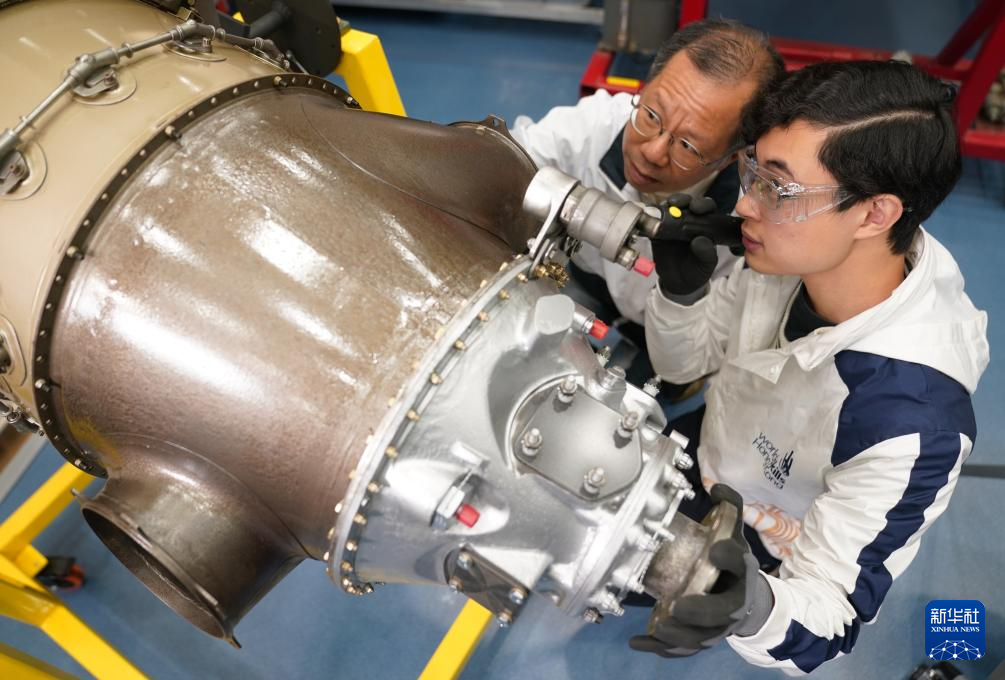 香港故事丨“飞机医生”和“甜点大师”:香港技能健儿绽放世界舞台