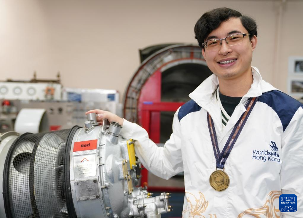 香港故事丨“飞机医生”和“甜点大师”:香港技能健儿绽放世界舞台