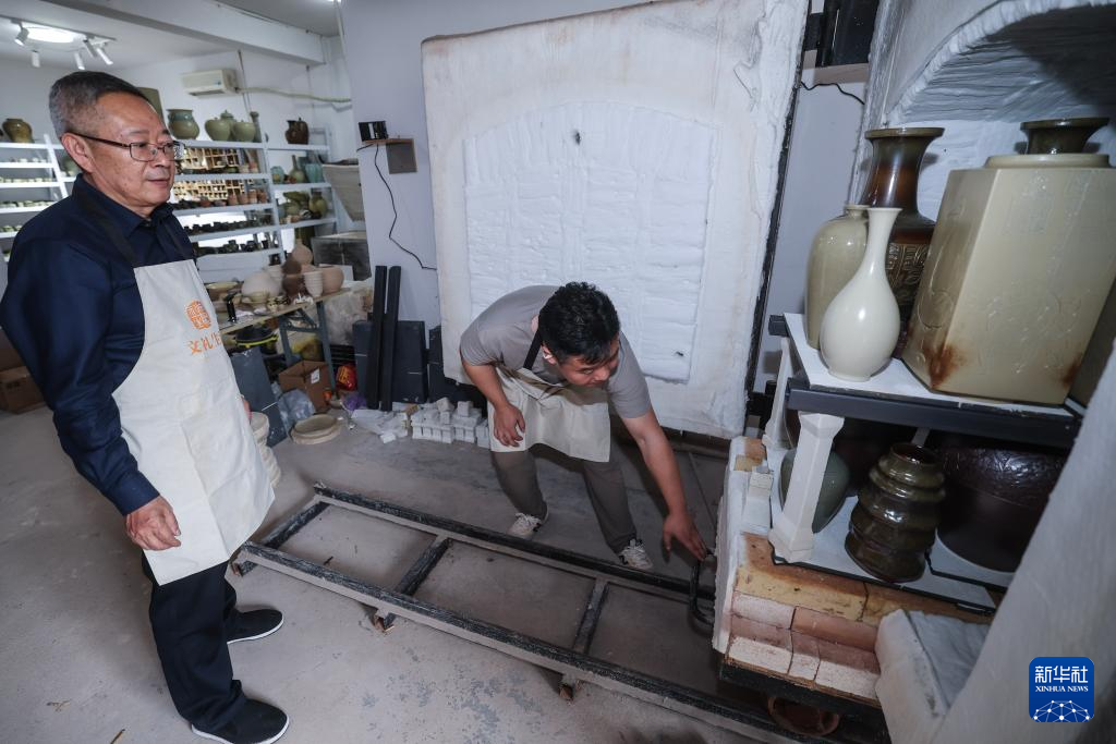 传承创新 千年婺州窑重放异彩