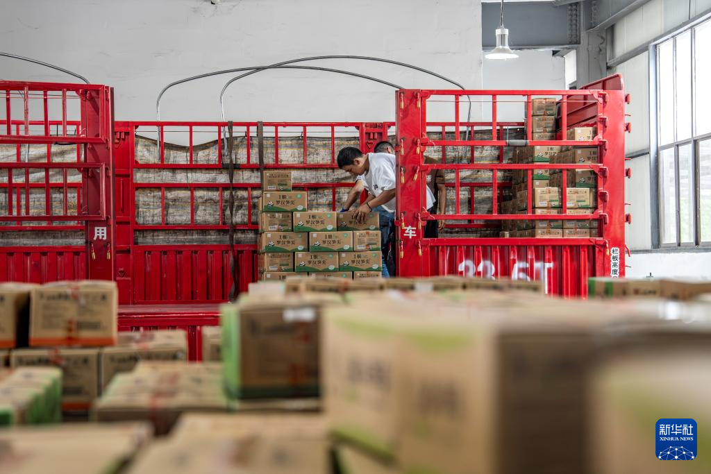 云南盐津： 小竹子做成大产业