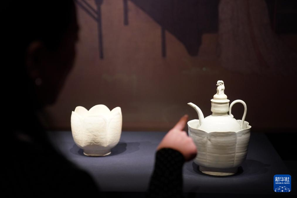 新时代中国调研行之文化中华丨在香港故宫文博馆寻味中华千年食韵