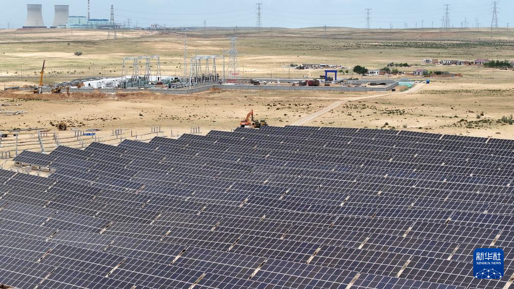 宁夏：100万千瓦光伏复合项目330千伏输变电工程线路全线贯通