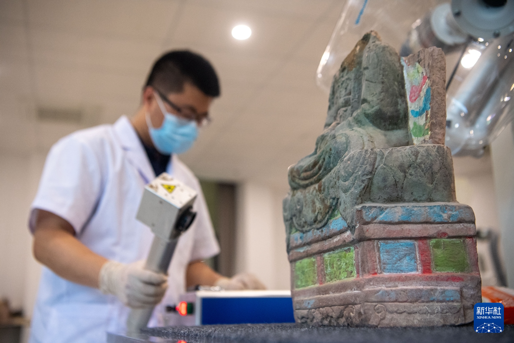重庆:科技赋能大足石刻 注入新活力