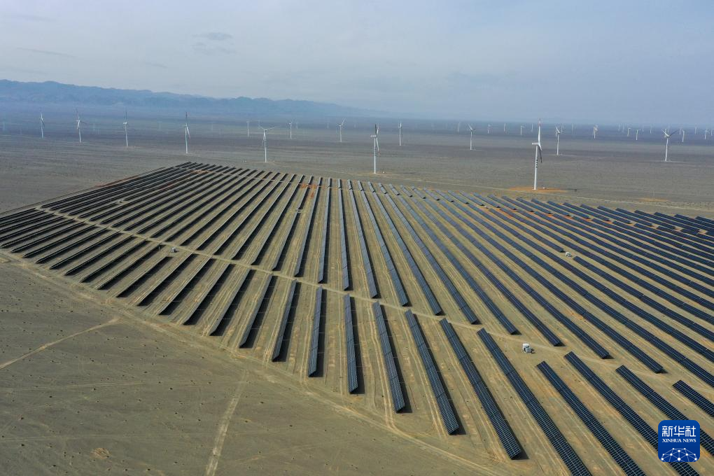 跨越千里,“疆电外送”点亮万家灯火