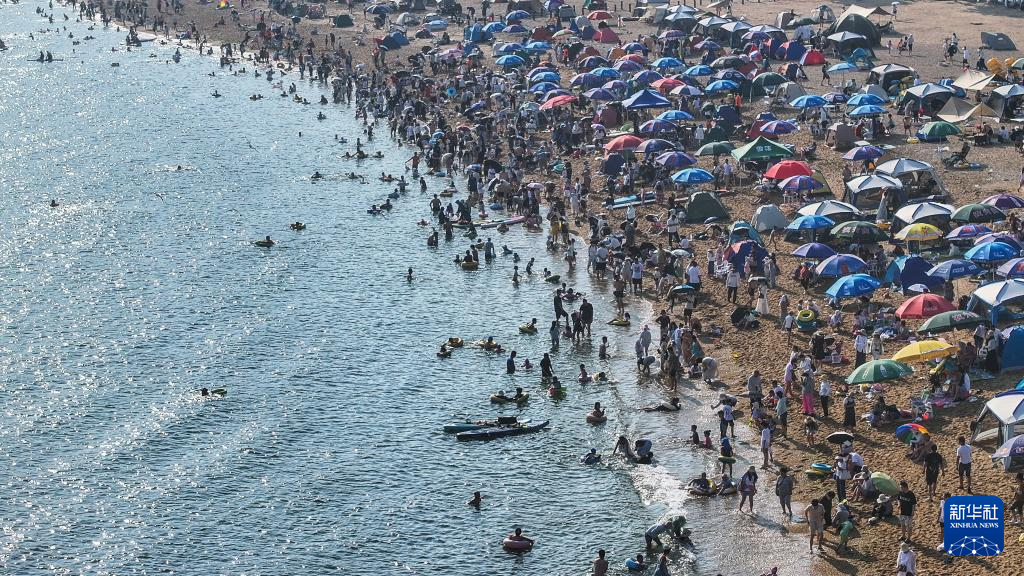 辽宁大连:海滨消暑