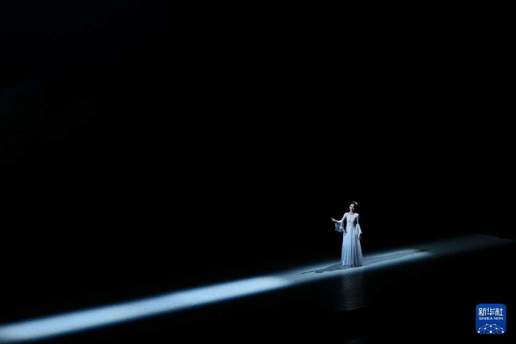 第七届中国新疆国际民族舞蹈节开幕