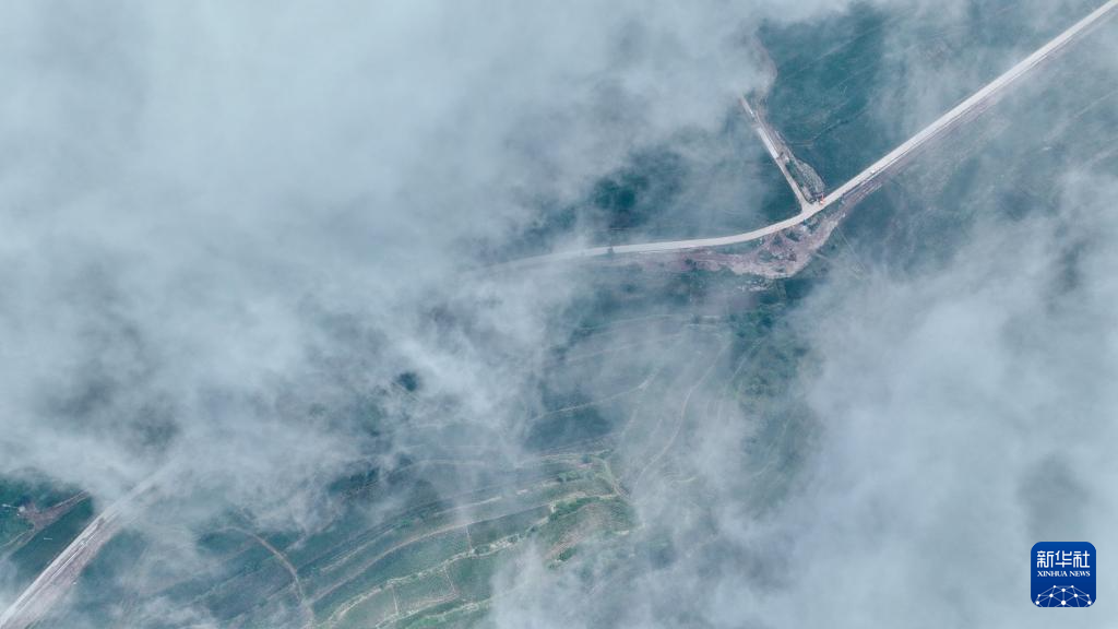 美丽中国丨河北邢台:太行云海翻涌