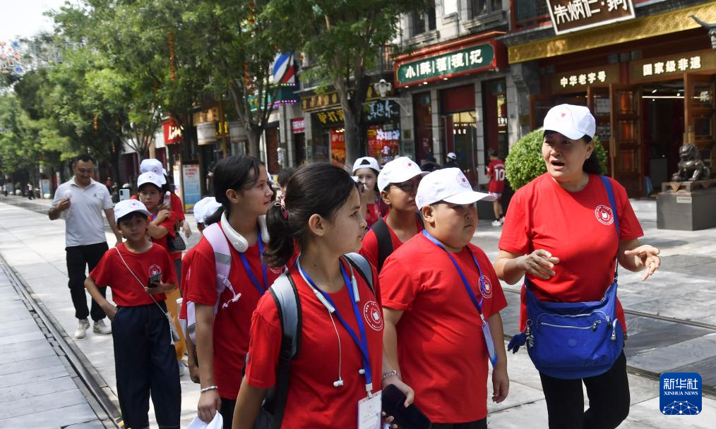 北京迎来暑期旅游热潮