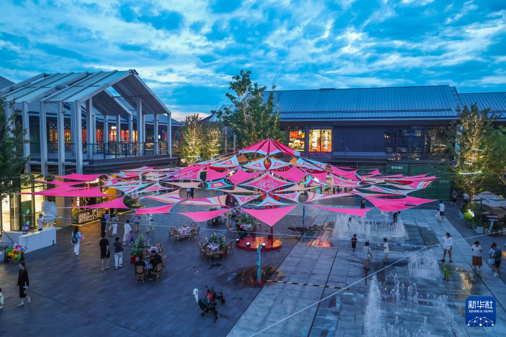 浙江嘉兴:夏日烟火集助力夜经济